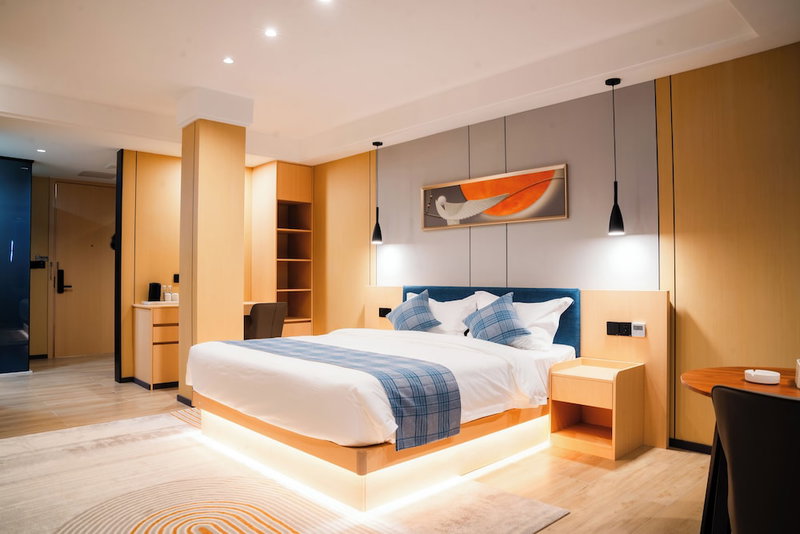 Ellie Hotel, Phnom Penh, Cambodia