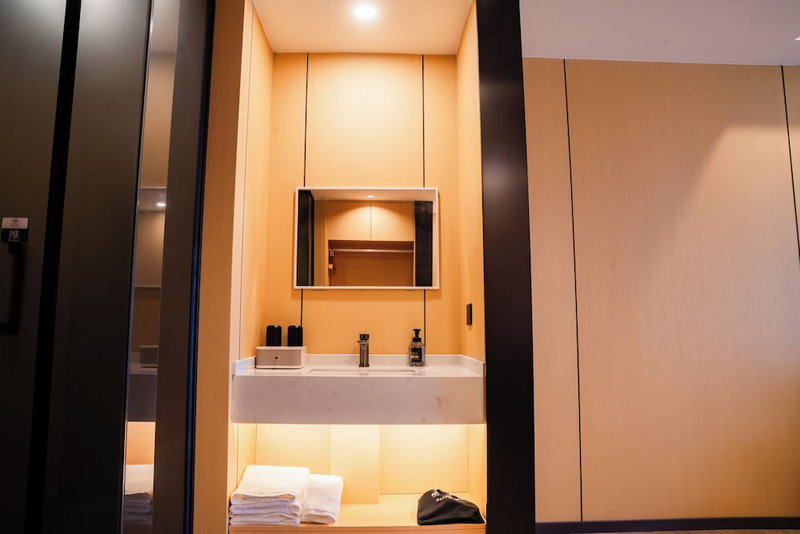Ellie Hotel, Phnom Penh, Cambodia