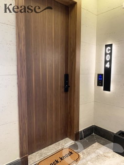 Kease Nafal C-4 Royal touch AZ46, Riyadh, Saudi-Arabien