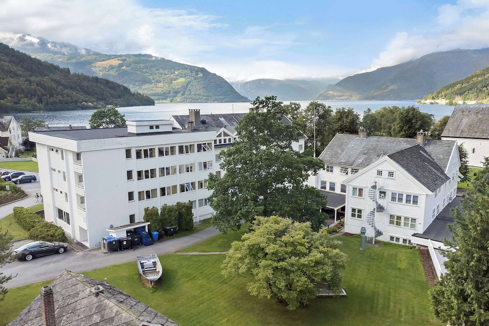 Hotel · Kinsarvik Fjordhotel, BW Signature Collection, Ullensvang