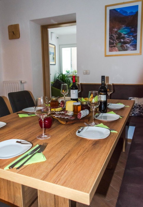Hiša Bohinc z wellnessom, Tolmin, Slovénie