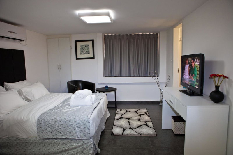 Geula Suites BY RAPHAEL HOTELS, Tel Aviv, Israel