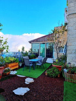 Pleasant Cozy Sunny Room with Garden, Jerusalem, Israel