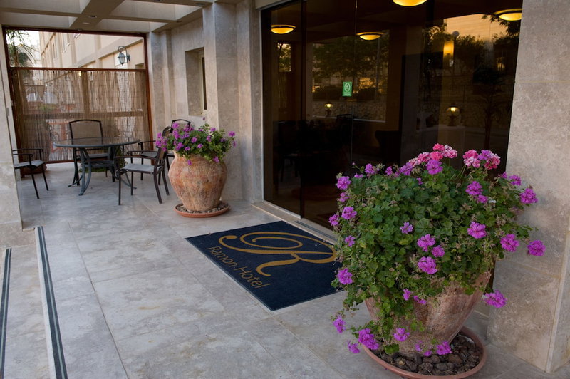 Ramon Suites Hotel, Ramat Negev, Israel