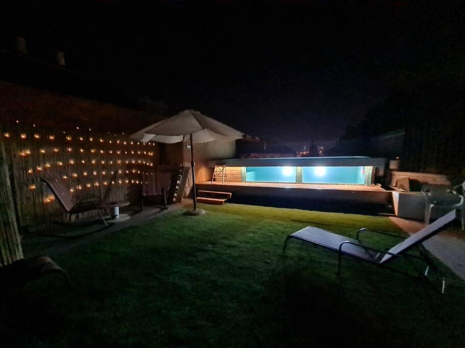 Hotel · Private Swimming Pool! Studio Apartment with Private Pool, Meqor H̱ayyim