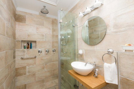 farmer’s suite room, Zikhron Ya'aqov, Israel