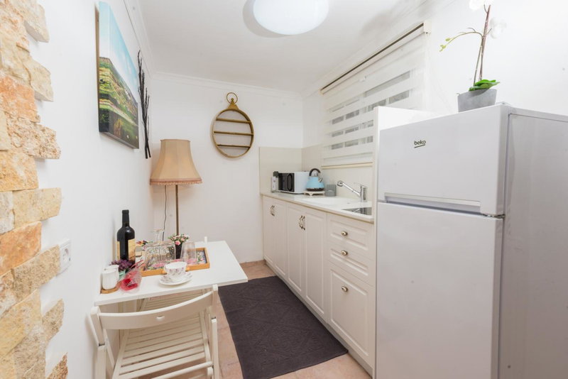 farmer’s suite room, Zikhron Ya'aqov, Israel