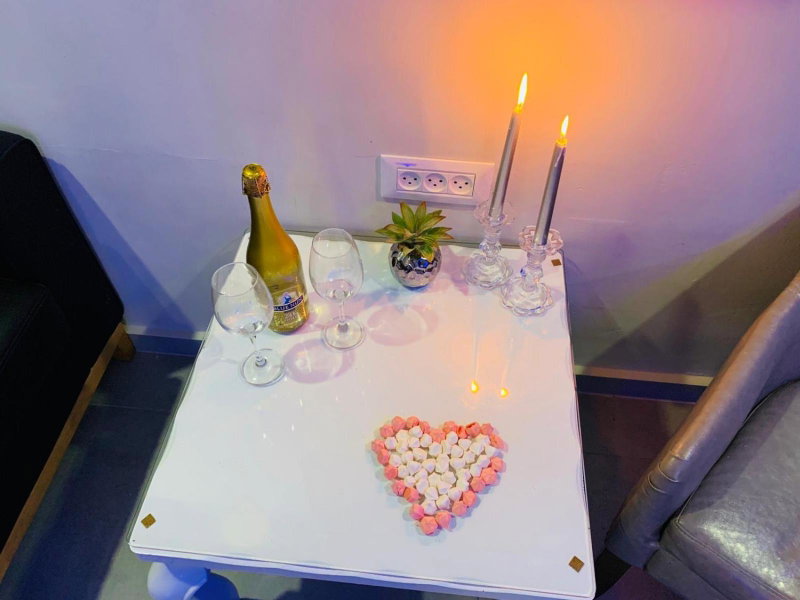 Spat Rooms VIP, Petaẖ Tiqwa, Israël