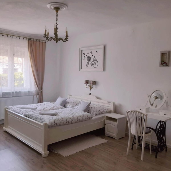 Edina Vintage Vendégház, Mosonmagyarovar, Hungary