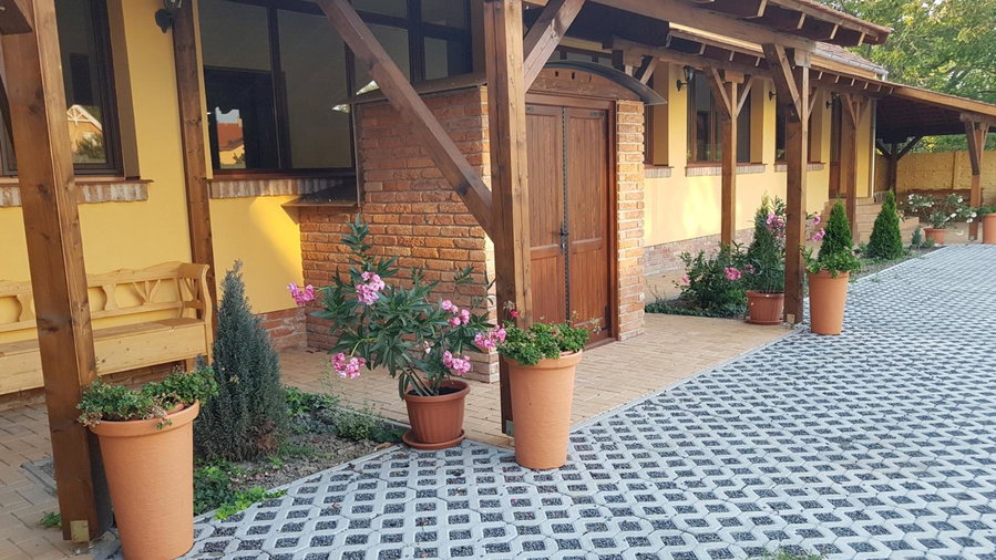 Toscana Apartman, Gyula, Венгрия