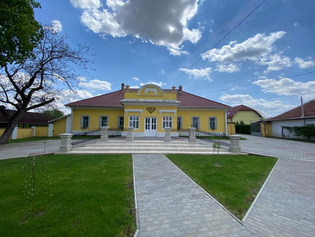 Kúria Vendégház, Mezokovesd, Hungary