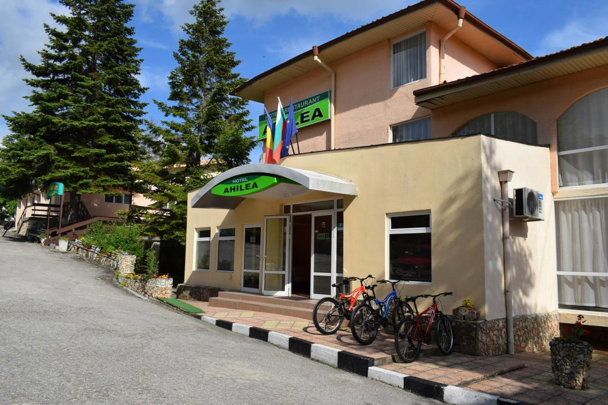 Ahilea Hotel - Free Pool Access, Bulgaria