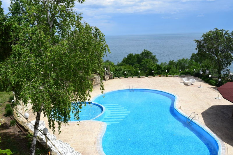 Ahilea Hotel - Free Pool Access, Balchik, Bulgaria