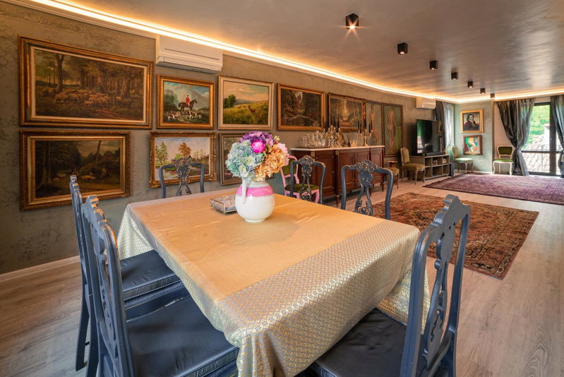 The Gallery Guest House - Garden and Garage, Veliko Turnovo, Bulgarie