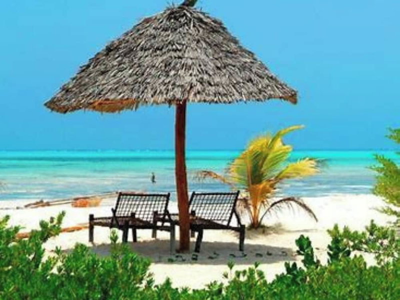 Hakuna Majiwe Beach Double -with Garden View, Paje, Tanzania