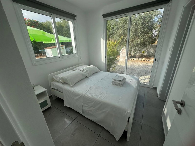 Villa Coralia Gardens 1km From Coral Bay Beach, Coral Bay, Cyprus