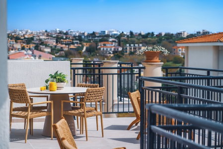WellClub Family Wellness & Sea View Suites, Chlorakas, Chypre