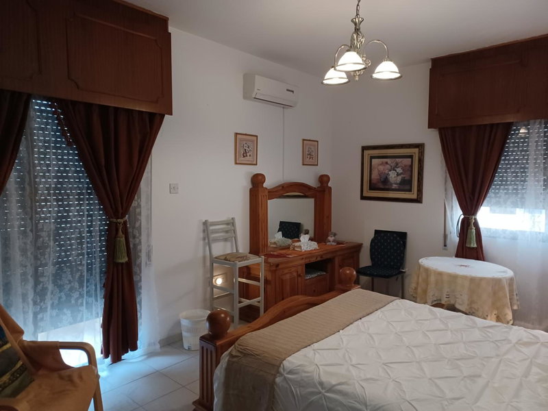 Shared Top 1st floor villa, Limassol, Кипр
