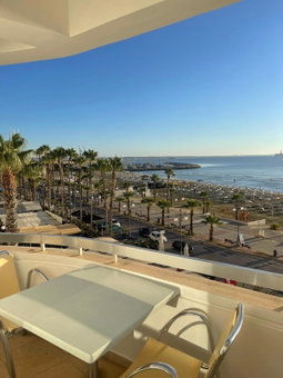 Alex Beach Apartment 34, Larnaka, Кипр