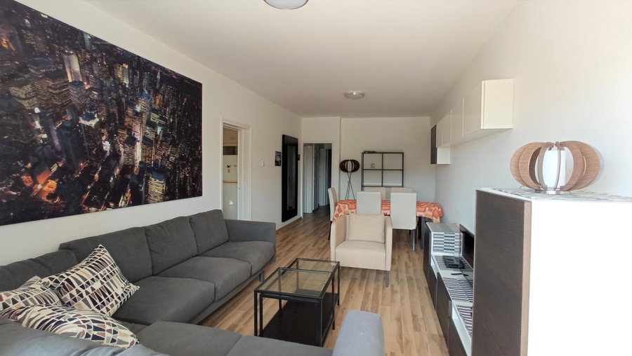 5 min to the Beach Holiday Shared Apartment - private ROOM in 3 bdr Apt, Larnaca, Cyprus