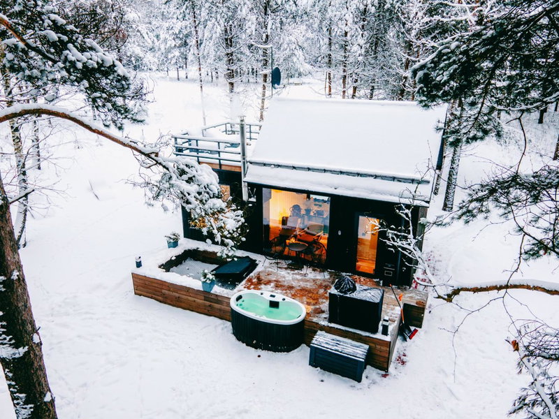BRENDIS -'Virš Ąžuolų' - Forest SPA - FREE jacuzzi, Paplatelė, Lithuania