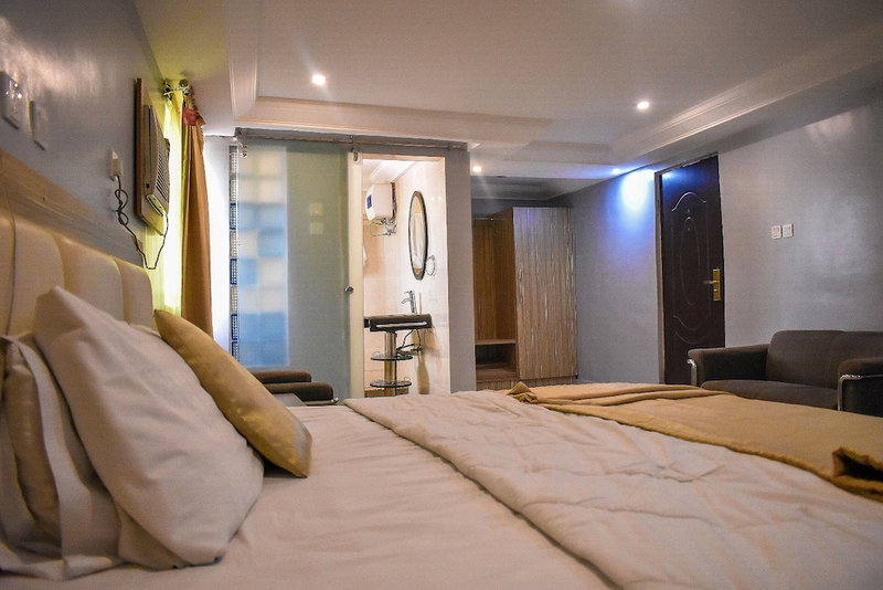Dublina Suites, Lagos, Нигерия