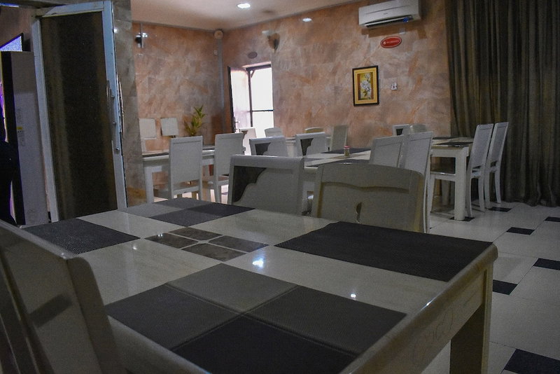 Dublina Suites, Lagos, Нигерия