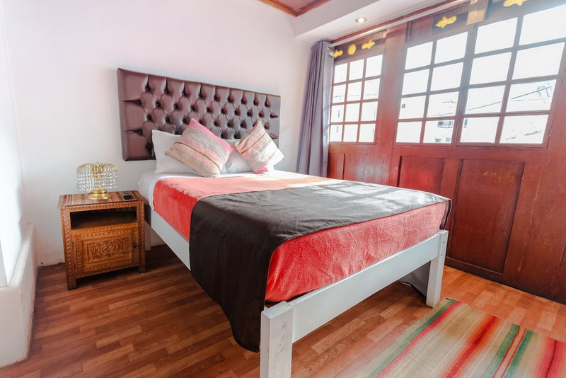 RHOUSE Calca, Cusco, Peru