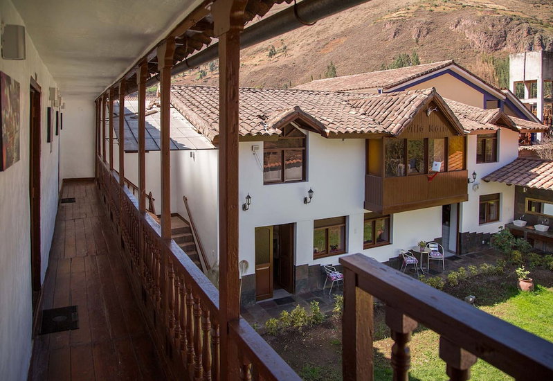 RHOUSE Calca, Cusco, Peru