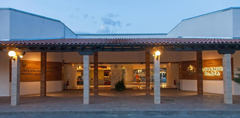 Hotel Slovenska Plaža, Budva, Montenegro