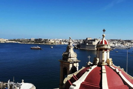Valletta Apartment with Harbour Veiw, Sliema, Malta
