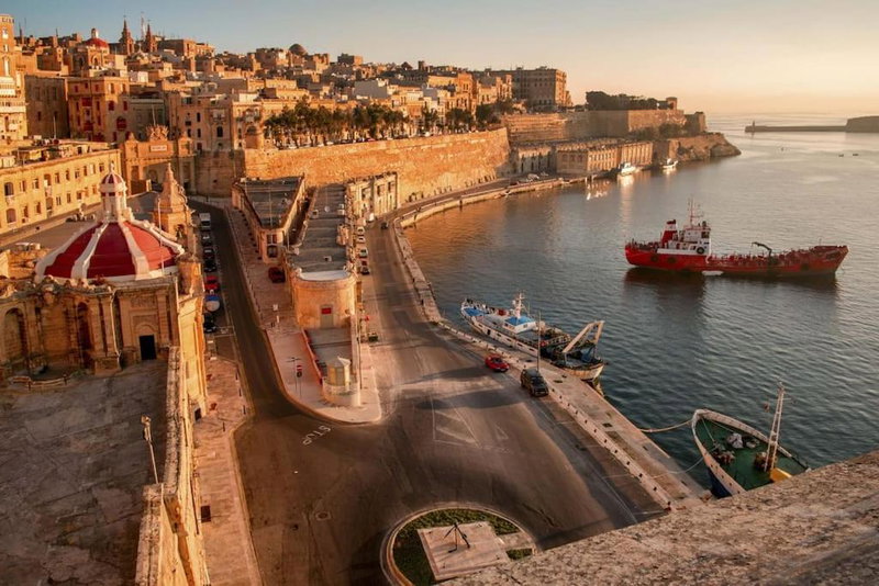 Valletta Apartment with Harbour Veiw, Sliema, Malta