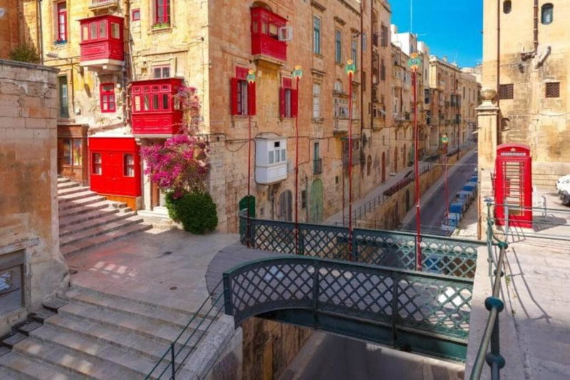 Valletta Apartment with Harbour Veiw, Sliema, Malta