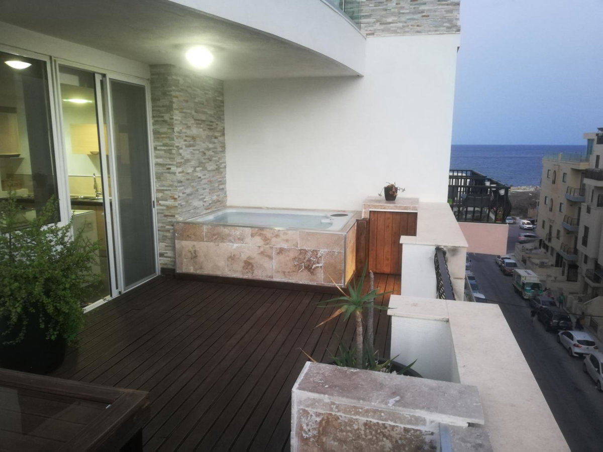 Riviera Penthouse, Мальта