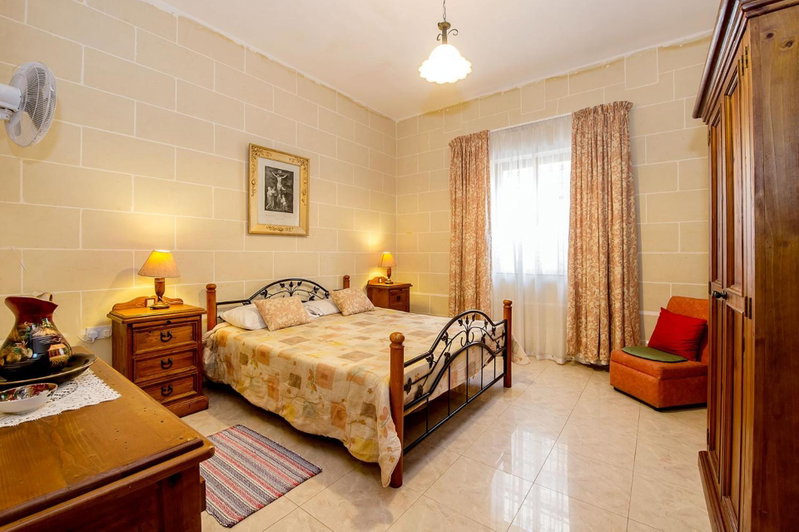 Ta Joseph, San Pawl il-Bahar, Malta