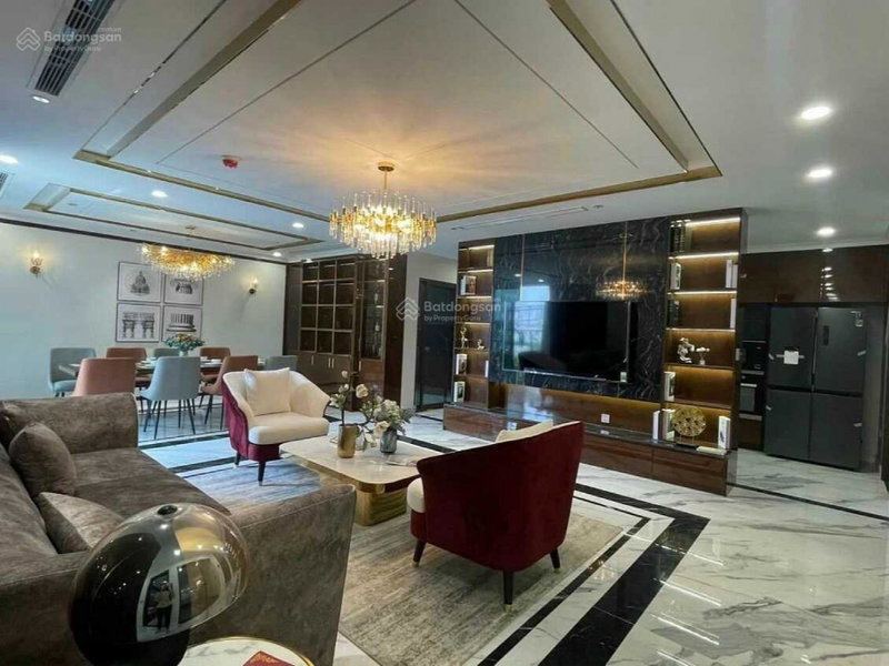 Apartment for rent in Hanoi, Vietnam · Green Diamond 93 Lang Ha · 2 rooms, 2 baths