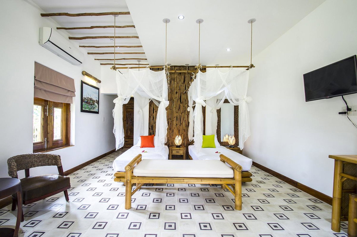 Hotel · The Island Lodge, My Tho