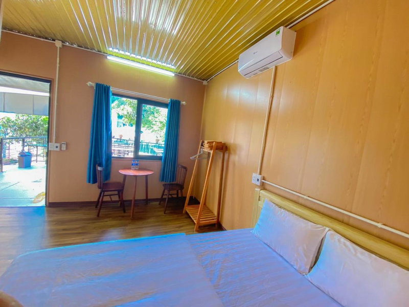 Plum Hillside Lodge, Dồng Văn, Vietnam