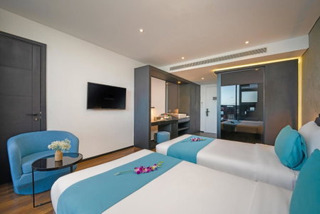 The Code Hotel & Spa Da Nang - Complimentary Daily Afternoon Tea in Sky Bar, Дананг, Вьетнам