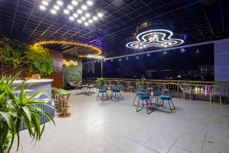 Diamond Luxury Hotel, Ha Long, Vietnam
