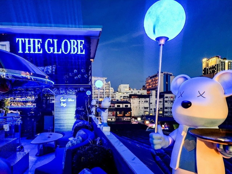 The Globe Hotel Bar and Restaurant, พัทยา, ประเทศไทย