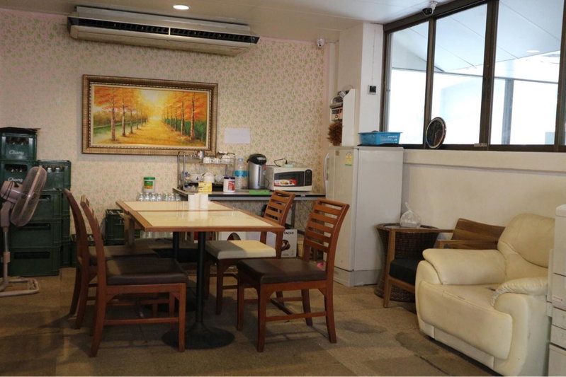 Crown BTS Nana Hotel, มักกะสัน, ประเทศไทย