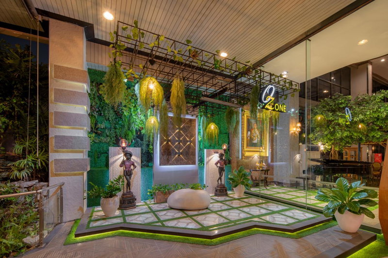 Alexander Hotel, มักกะสัน, ประเทศไทย