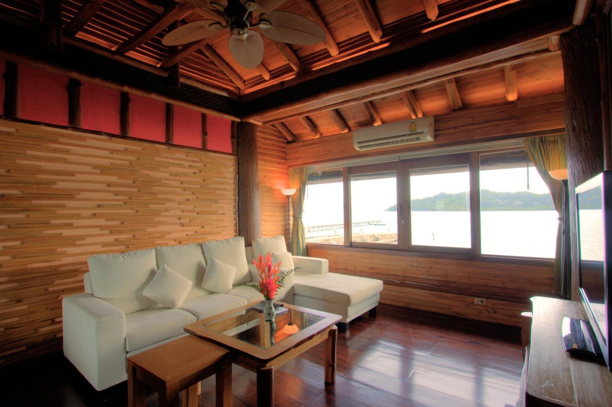 Parama Koh Chang, Thaïlande