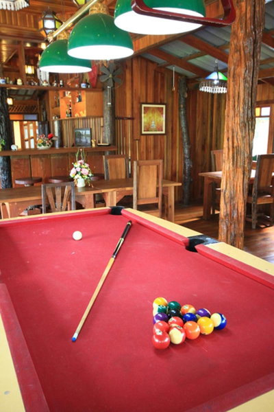 J.Holiday Inn Krabi, Krabi, ประเทศไทย