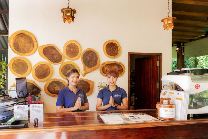 Khaosok River Home Resort, Phanom, Thailand