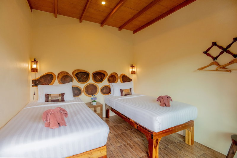 Khaosok River Home Resort, Phanom, Thailand