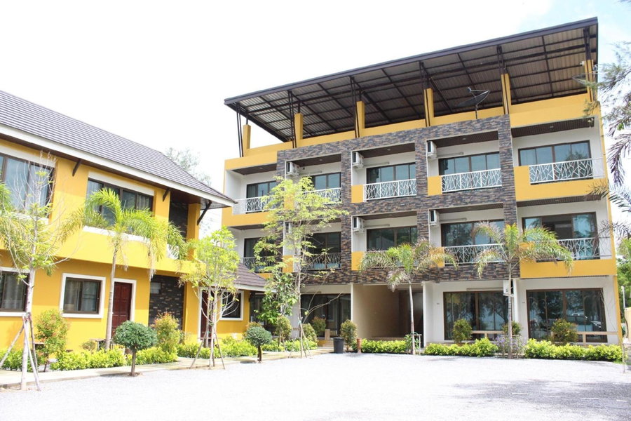 Yellow House Rayong, Ban Phe, ประเทศไทย