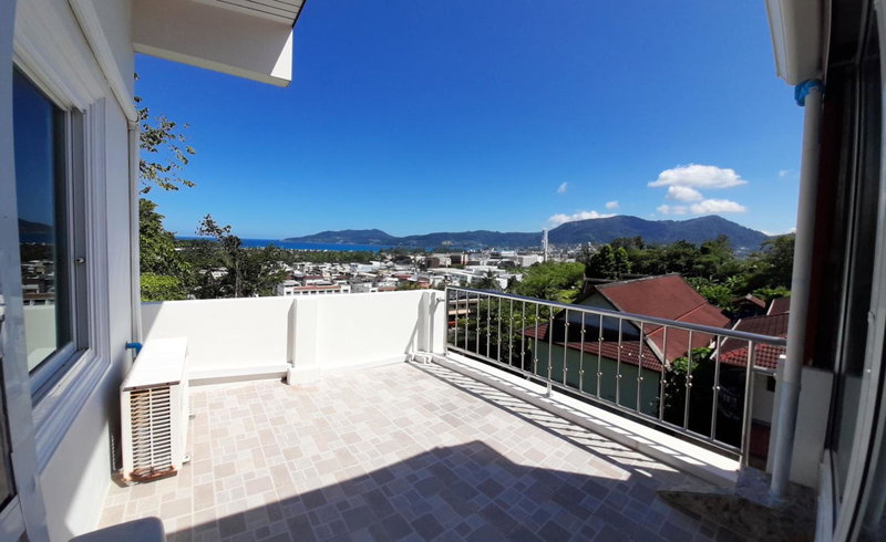 Sea View Apartments, คาทุ, ประเทศไทย