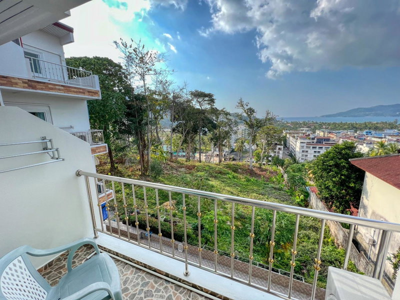 Sea View Apartments, คาทุ, ประเทศไทย